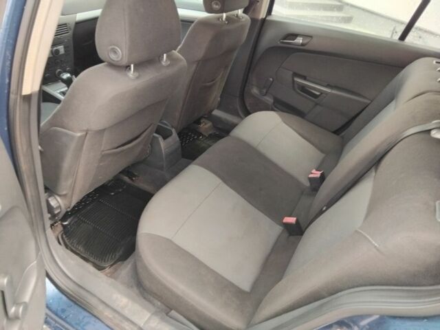 Синій Опель Астра, об'ємом двигуна 1.7 л та пробігом 311 тис. км за 1900 $, фото 8 на Automoto.ua