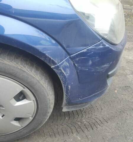 Синий Опель Астра, объемом двигателя 1.91 л и пробегом 277 тыс. км за 4400 $, фото 4 на Automoto.ua