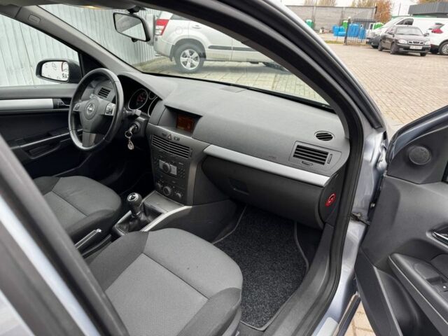 Синій Опель Астра, об'ємом двигуна 1.6 л та пробігом 190 тис. км за 5900 $, фото 12 на Automoto.ua