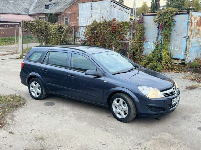 Синий Опель Астра, объемом двигателя 1.6 л и пробегом 260 тыс. км за 5500 $, фото 1 на Automoto.ua