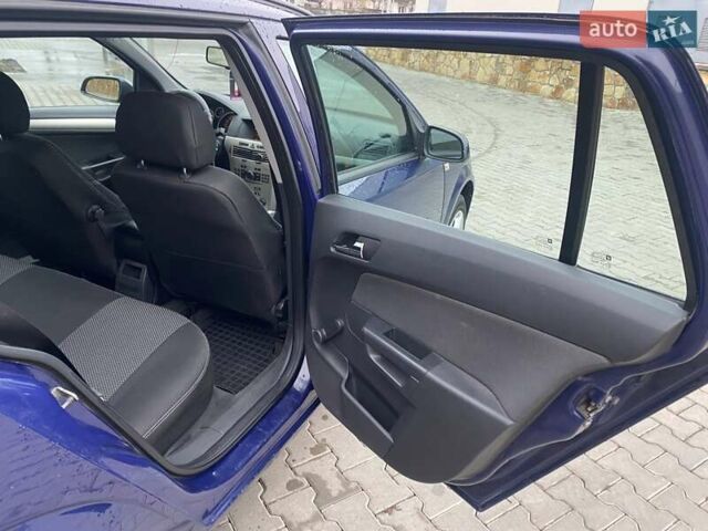 Синій Опель Астра, об'ємом двигуна 1.91 л та пробігом 244 тис. км за 4444 $, фото 23 на Automoto.ua