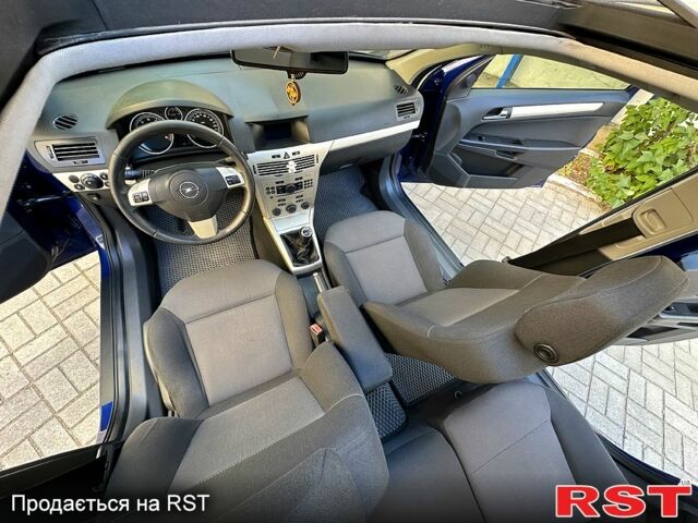 Синий Опель Астра, объемом двигателя 1.6 л и пробегом 0 тыс. км за 5750 $, фото 4 на Automoto.ua