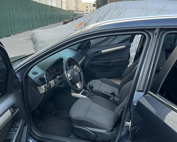 Синий Опель Астра, объемом двигателя 1.6 л и пробегом 263 тыс. км за 4700 $, фото 7 на Automoto.ua