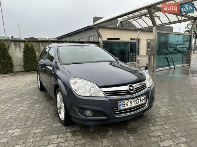 Синій Опель Астра, об'ємом двигуна 1.6 л та пробігом 290 тис. км за 4700 $, фото 1 на Automoto.ua