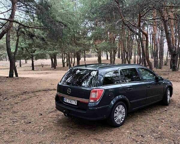 Синий Опель Астра, объемом двигателя 1.6 л и пробегом 320 тыс. км за 4900 $, фото 1 на Automoto.ua