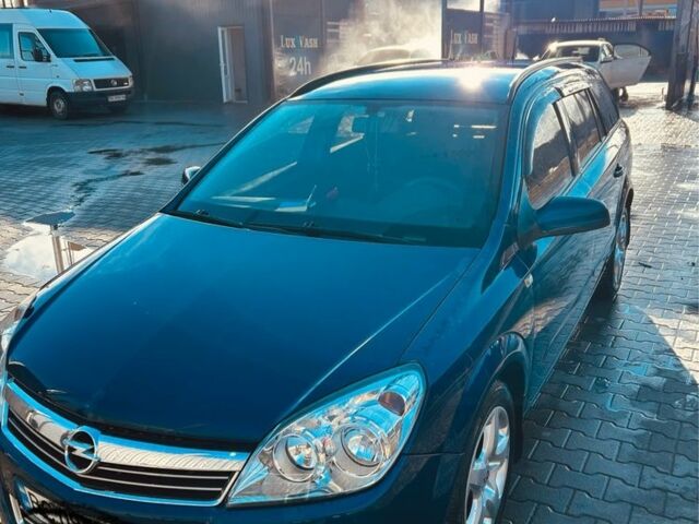 Синий Опель Астра, объемом двигателя 1.2 л и пробегом 281 тыс. км за 3900 $, фото 8 на Automoto.ua