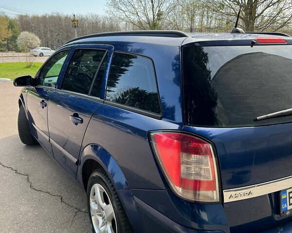 Синий Опель Астра, объемом двигателя 1.6 л и пробегом 245 тыс. км за 4800 $, фото 17 на Automoto.ua