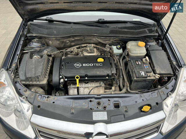 Синій Опель Астра, об'ємом двигуна 1.6 л та пробігом 241 тис. км за 4750 $, фото 28 на Automoto.ua