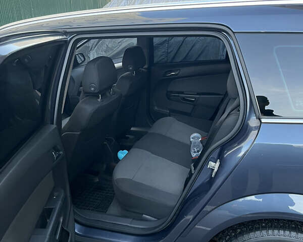 Синий Опель Астра, объемом двигателя 1.6 л и пробегом 263 тыс. км за 4700 $, фото 8 на Automoto.ua