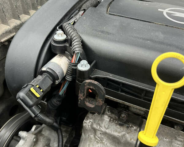 Синій Опель Астра, об'ємом двигуна 1.6 л та пробігом 241 тис. км за 4750 $, фото 30 на Automoto.ua