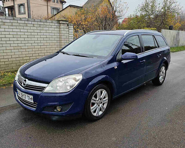 Синій Опель Астра, об'ємом двигуна 1.25 л та пробігом 422 тис. км за 3700 $, фото 2 на Automoto.ua