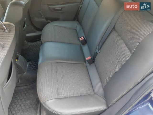 Синий Опель Астра, объемом двигателя 1.25 л и пробегом 298 тыс. км за 5100 $, фото 8 на Automoto.ua