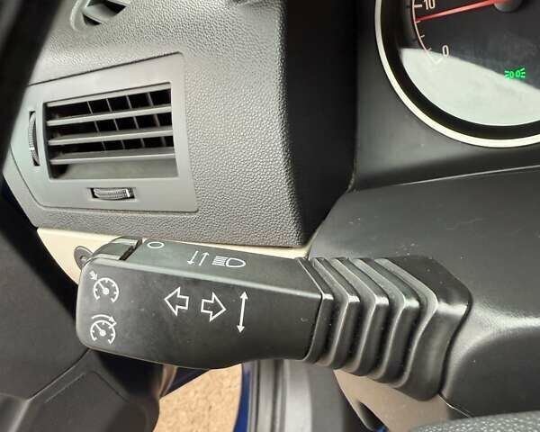 Синій Опель Астра, об'ємом двигуна 1.69 л та пробігом 274 тис. км за 5700 $, фото 27 на Automoto.ua