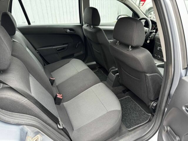 Синій Опель Астра, об'ємом двигуна 1.6 л та пробігом 190 тис. км за 5900 $, фото 13 на Automoto.ua