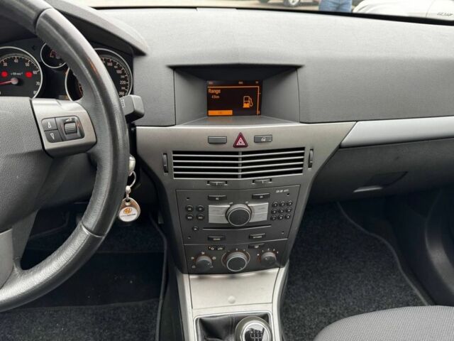 Синій Опель Астра, об'ємом двигуна 1.6 л та пробігом 190 тис. км за 5900 $, фото 10 на Automoto.ua