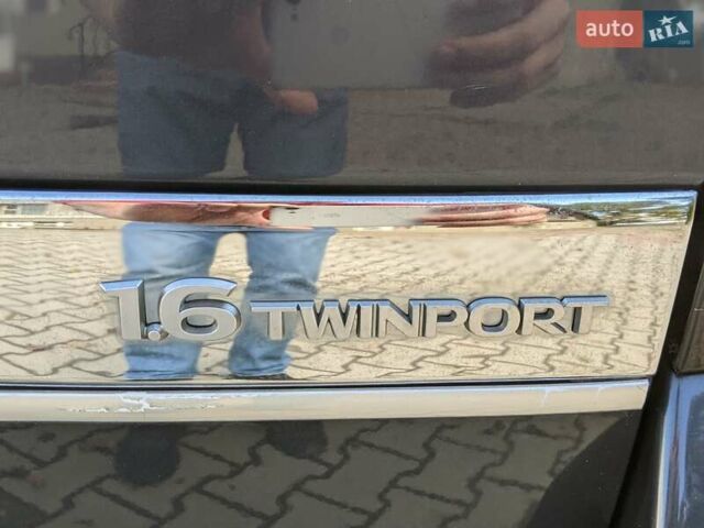 Синий Опель Астра, объемом двигателя 1.6 л и пробегом 215 тыс. км за 4450 $, фото 3 на Automoto.ua