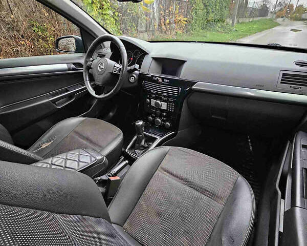 Синій Опель Астра, об'ємом двигуна 1.25 л та пробігом 422 тис. км за 3700 $, фото 7 на Automoto.ua