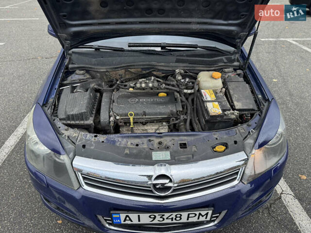 Синий Опель Астра, объемом двигателя 1.6 л и пробегом 304 тыс. км за 5400 $, фото 59 на Automoto.ua