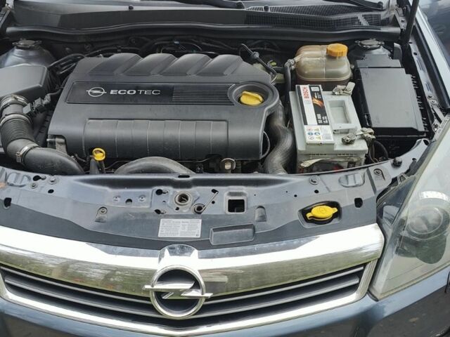 Синий Опель Астра, объемом двигателя 1.9 л и пробегом 303 тыс. км за 4950 $, фото 5 на Automoto.ua