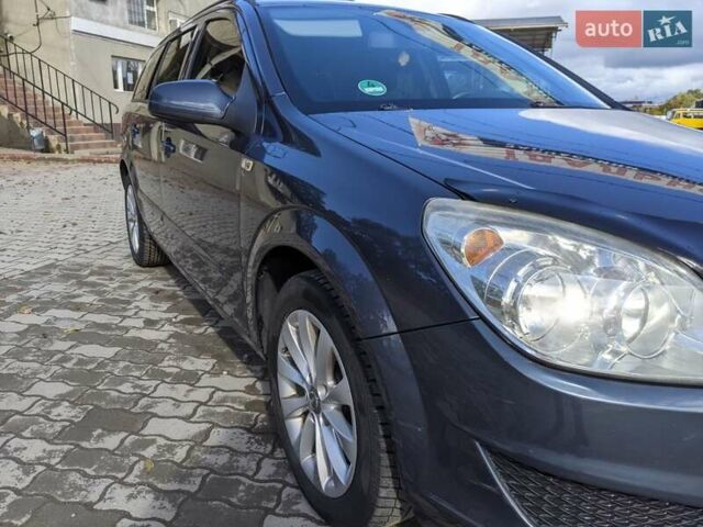 Синий Опель Астра, объемом двигателя 1.6 л и пробегом 215 тыс. км за 4450 $, фото 13 на Automoto.ua