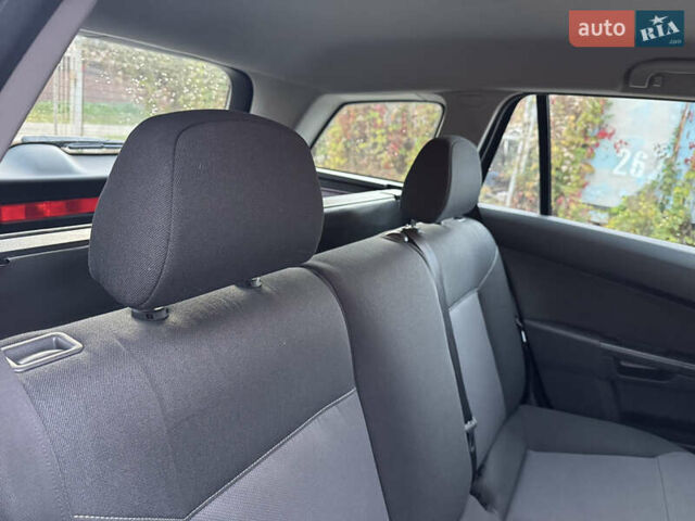 Синий Опель Астра, объемом двигателя 1.6 л и пробегом 260 тыс. км за 5750 $, фото 41 на Automoto.ua