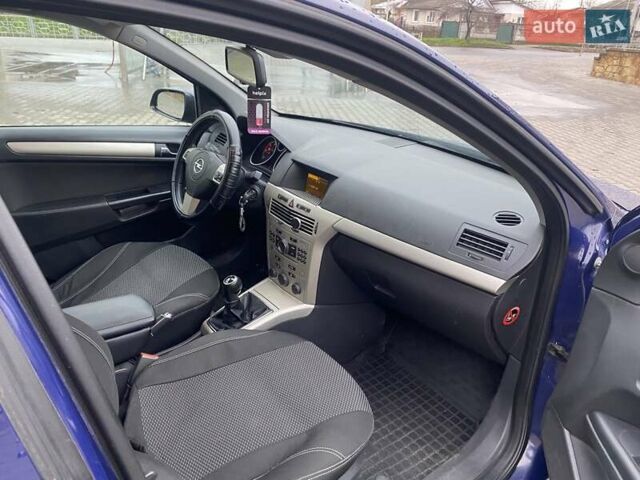 Синій Опель Астра, об'ємом двигуна 1.91 л та пробігом 244 тис. км за 4444 $, фото 16 на Automoto.ua