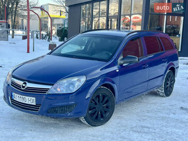Синий Опель Астра, объемом двигателя 1.69 л и пробегом 350 тыс. км за 3999 $, фото 2 на Automoto.ua