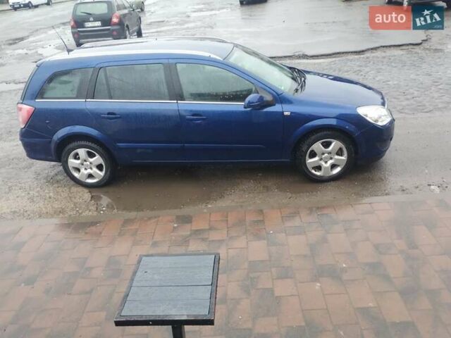 Синий Опель Астра, объемом двигателя 1.7 л и пробегом 280 тыс. км за 4999 $, фото 2 на Automoto.ua