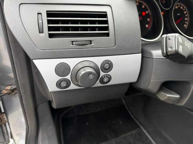 Синій Опель Астра, об'ємом двигуна 1.6 л та пробігом 190 тис. км за 5900 $, фото 7 на Automoto.ua