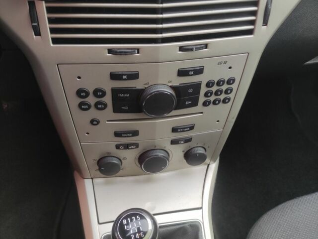 Синій Опель Астра, об'ємом двигуна 1.9 л та пробігом 310 тис. км за 2650 $, фото 17 на Automoto.ua