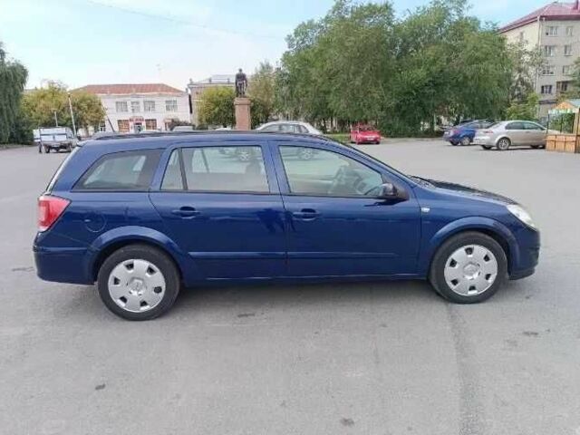 Синій Опель Астра, об'ємом двигуна 1.3 л та пробігом 276 тис. км за 1650 $, фото 3 на Automoto.ua
