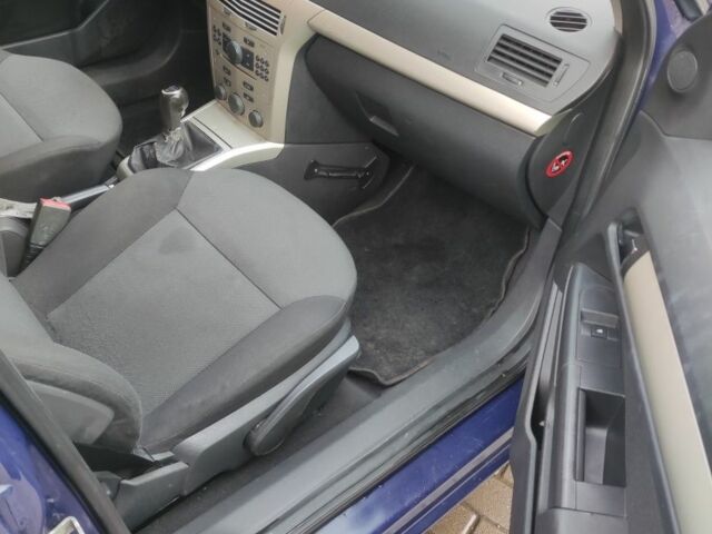 Синій Опель Астра, об'ємом двигуна 1.9 л та пробігом 310 тис. км за 2600 $, фото 13 на Automoto.ua