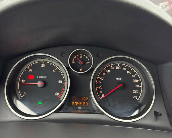 Синій Опель Астра, об'ємом двигуна 1.69 л та пробігом 274 тис. км за 5900 $, фото 22 на Automoto.ua