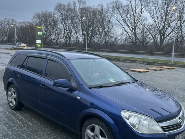 Синий Опель Астра, объемом двигателя 1.2 л и пробегом 281 тыс. км за 3900 $, фото 6 на Automoto.ua