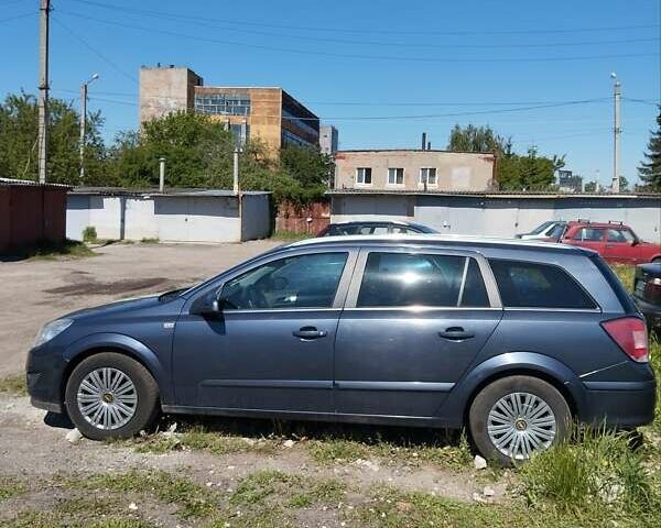 Синій Опель Астра, об'ємом двигуна 1.6 л та пробігом 300 тис. км за 5000 $, фото 1 на Automoto.ua