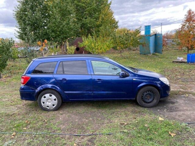 Синий Опель Астра, объемом двигателя 1.9 л и пробегом 300 тыс. км за 1800 $, фото 4 на Automoto.ua