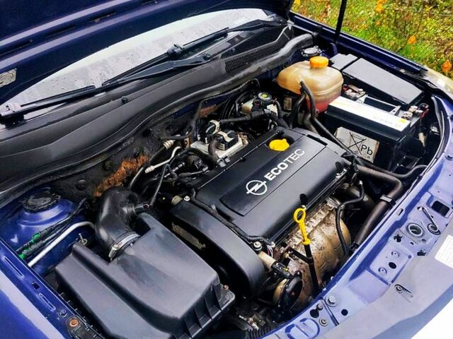 Синий Опель Астра, объемом двигателя 1.6 л и пробегом 202 тыс. км за 6300 $, фото 13 на Automoto.ua