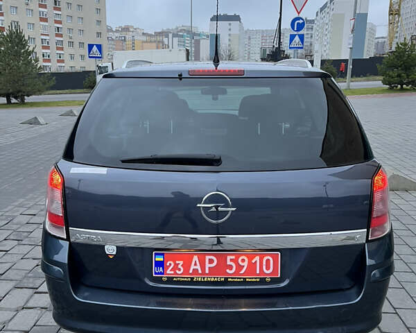 Синій Опель Астра, об'ємом двигуна 1.6 л та пробігом 184 тис. км за 6000 $, фото 4 на Automoto.ua