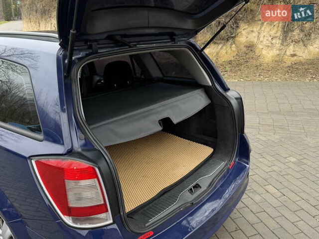 Синий Опель Астра, объемом двигателя 1.69 л и пробегом 268 тыс. км за 4599 $, фото 12 на Automoto.ua