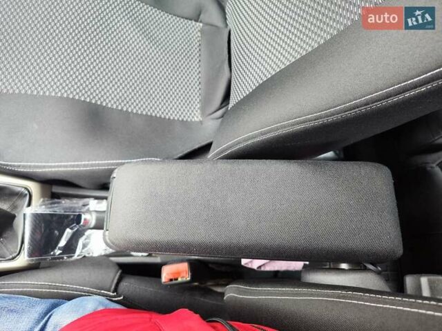 Синий Опель Астра, объемом двигателя 1.6 л и пробегом 187 тыс. км за 6000 $, фото 46 на Automoto.ua