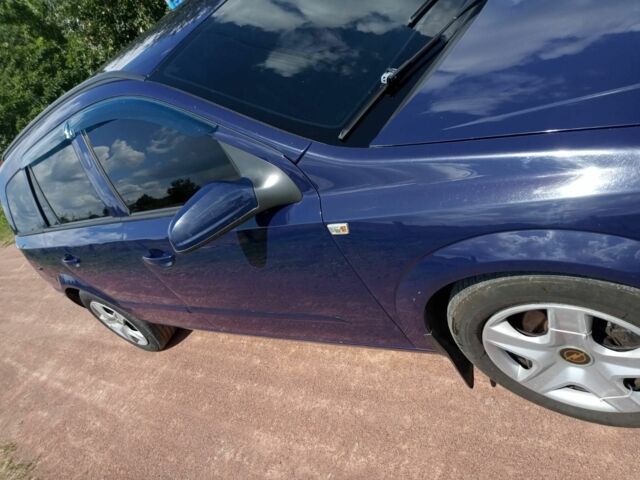 Синий Опель Астра, объемом двигателя 1.3 л и пробегом 200 тыс. км за 5000 $, фото 3 на Automoto.ua