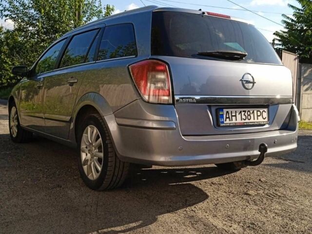 Синий Опель Астра, объемом двигателя 1.6 л и пробегом 240 тыс. км за 5989 $, фото 3 на Automoto.ua