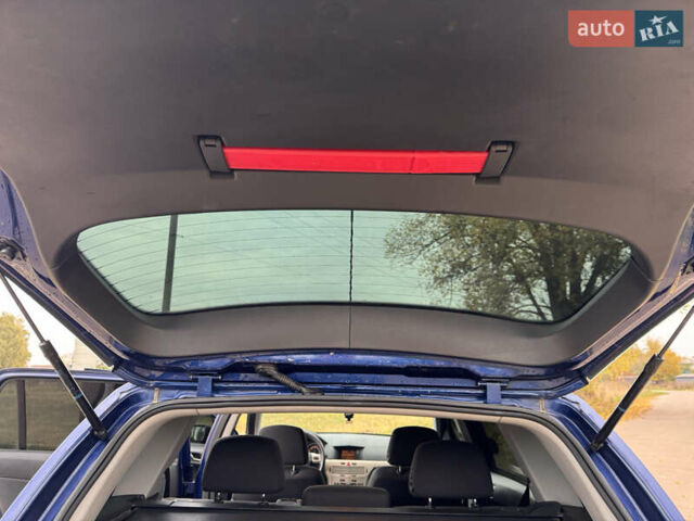 Синий Опель Астра, объемом двигателя 1.69 л и пробегом 354 тыс. км за 5200 $, фото 24 на Automoto.ua