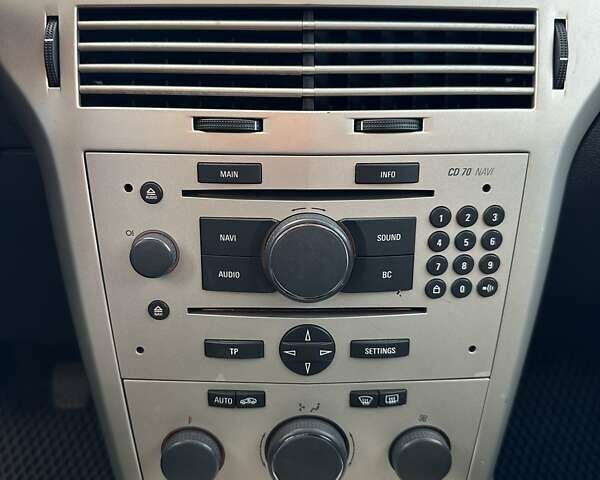 Синий Опель Астра, объемом двигателя 1.69 л и пробегом 257 тыс. км за 5800 $, фото 25 на Automoto.ua