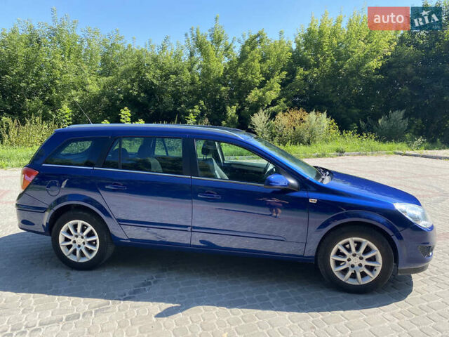 Синий Опель Астра, объемом двигателя 1.6 л и пробегом 220 тыс. км за 4950 $, фото 3 на Automoto.ua