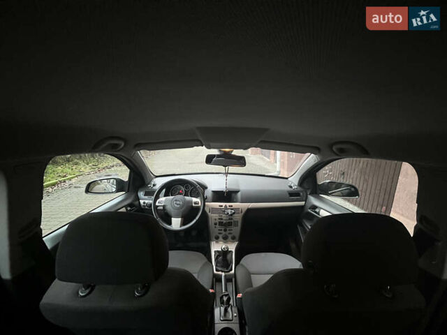 Синій Опель Астра, об'ємом двигуна 1.91 л та пробігом 270 тис. км за 5300 $, фото 15 на Automoto.ua