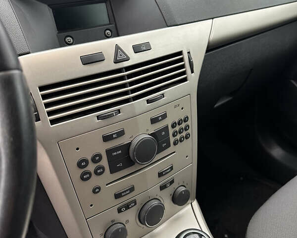 Синій Опель Астра, об'ємом двигуна 1.6 л та пробігом 280 тис. км за 4900 $, фото 15 на Automoto.ua