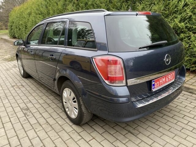 Синий Опель Астра, объемом двигателя 1.8 л и пробегом 230 тыс. км за 5300 $, фото 15 на Automoto.ua