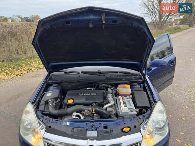 Синий Опель Астра, объемом двигателя 1.69 л и пробегом 354 тыс. км за 5200 $, фото 28 на Automoto.ua