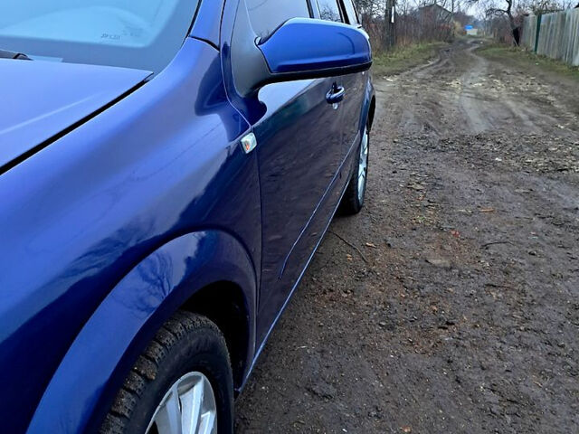 Синій Опель Астра, об'ємом двигуна 1.6 л та пробігом 280 тис. км за 3700 $, фото 2 на Automoto.ua
